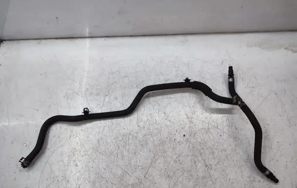 Infiniti Q50 Engine coolant pipe/hose