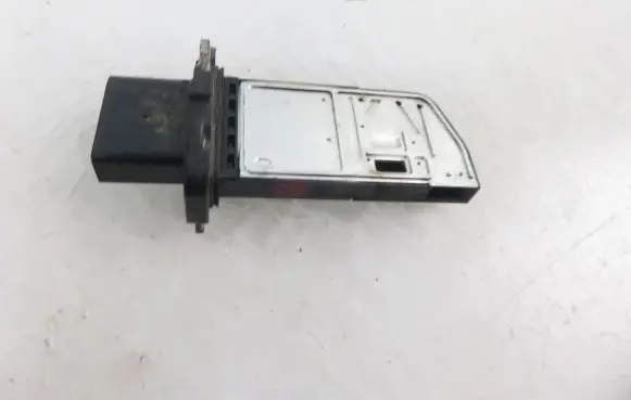 Audi A4 S4 B7 8E 8H Mass air flow meter AFH60M 06E906461A