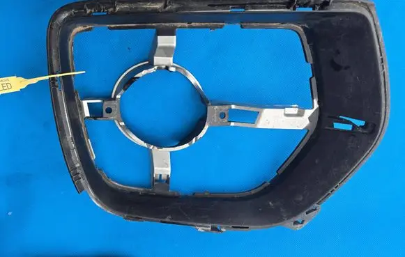 BMW X6 E71 Front fog light 7181010