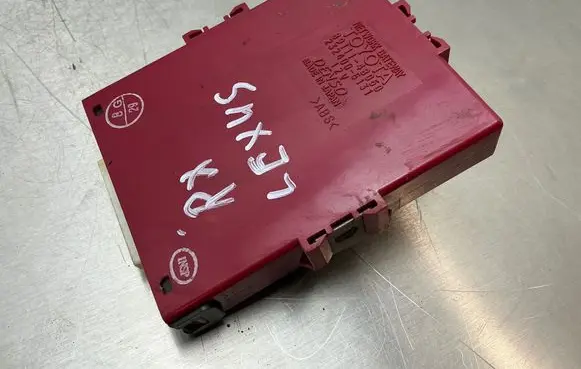 Lexus RX 330 - 350 - 400H Gateway control module 8911148050 2324005131