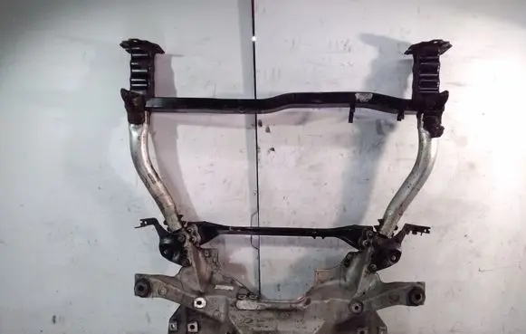 Peugeot 407 Front subframe 9651652980