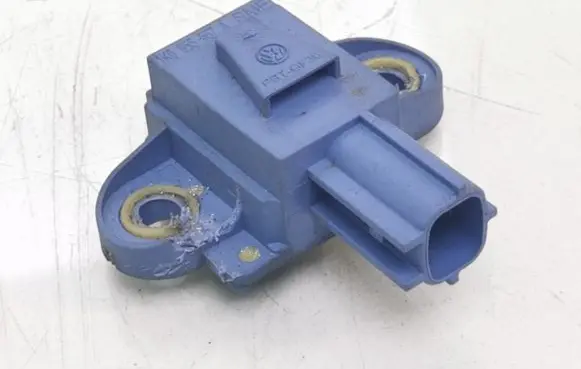 Volkswagen PASSAT B6 Airbag deployment crash/impact sensor 1K0955557A