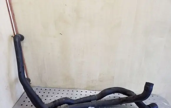 Volkswagen Transporter - Caravelle T4 Engine coolant pipe/hose
