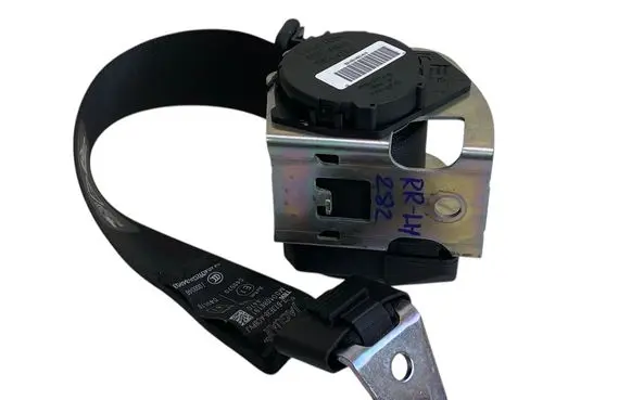 Jaguar XK - XKR Rear seatbelt 6W83613E36AC