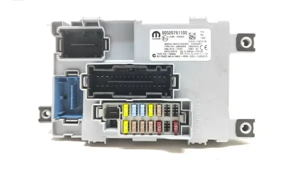 Fiat Doblo Fuse box set 00520761100