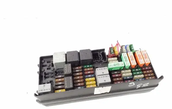 Mercedes-Benz GL X164 Fuse module A1645403372