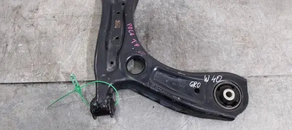 Volkswagen Polo V 6R Front control arm 6R0407152F