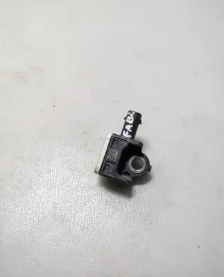 Skoda Fabia Mk2 (5J) Airbag deployment crash/impact sensor 2H0959351