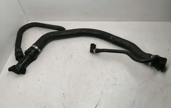 BMW 5 E60 E61 Engine coolant pipe/hose 11122247744