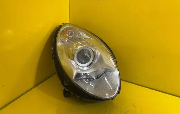 Mercedes-Benz R W251 Headlight/headlamp 263448-02