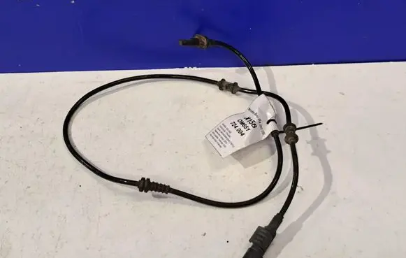 Mercedes-Benz GLA W156 X156 ABS brake wheel speed sensor A2465402510
