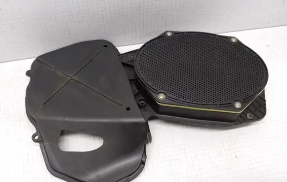 Ford Mondeo Mk III Subwoofer speaker 1S7F19B171BG