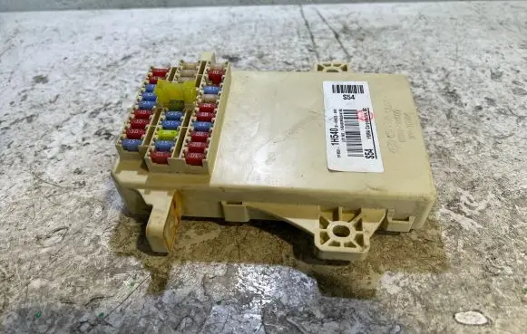 KIA Ceed Fuse box set 919502H500 919501H540 1009923009