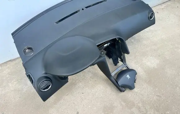 Peugeot 3008 I Airbag set with panel 