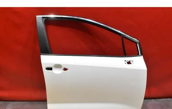 Toyota Corolla E10 Front door 