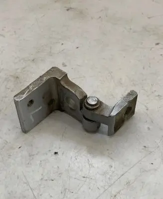 Audi A4 S4 B5 8D Rear door upper hinge 8D0833401A