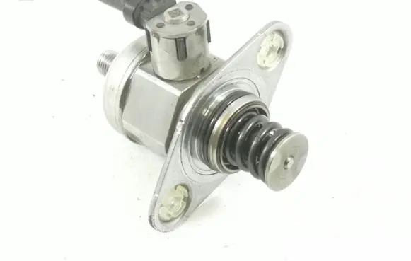 Chevrolet Camaro Fuel injection high pressure pump 12672145