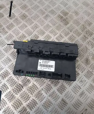 Mercedes-Benz E W211 Fuse module 2115459201 5DK00804719