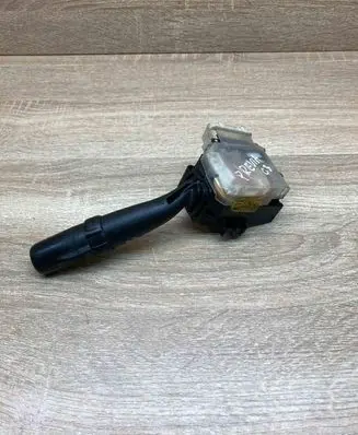 Toyota Avensis Verso Indicator stalk 8414028100 173650