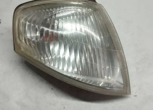 Mazda 323 F Front indicator light R4138R 016508 STANLEYR4138R