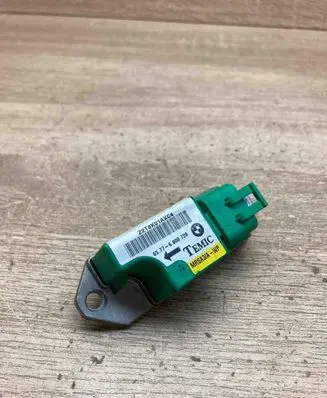 BMW 5 E39 Airbag deployment crash/impact sensor 6900728