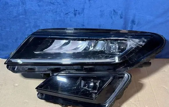 Skoda Kodiaq Headlight/headlamp