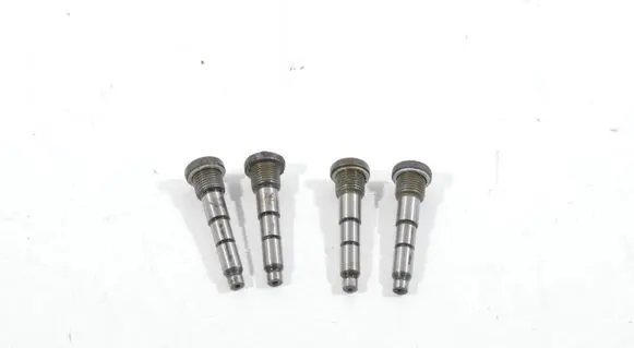 Porsche 911 996 Cylinder head bolts 96410517102 96410517103 96410517100