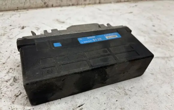 Mercedes-Benz E W124 ABS control unit/module 0055455132 0265101020 37141709