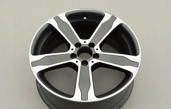 Mercedes-Benz GLA W156 X156 R19 alloy rim 