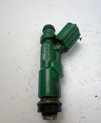 Toyota Prius (XW20) Fuel injector 2325021020