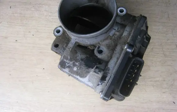 Subaru XV Throttle valve 16112AA260