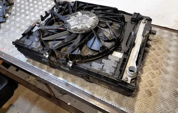 BMW 7 F01 F02 F03 F04 Radiator set 8509743 17428509743 7599666