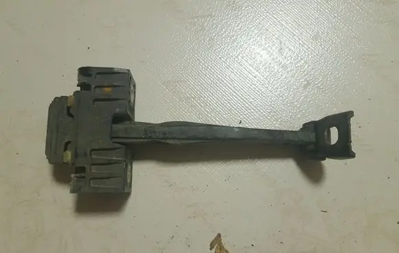 BMW 3 GT F34 Front door check strap stopper