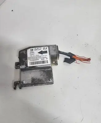 Opel Zafira A Airbag control unit/module 327963935 13158712 ZJT00956078