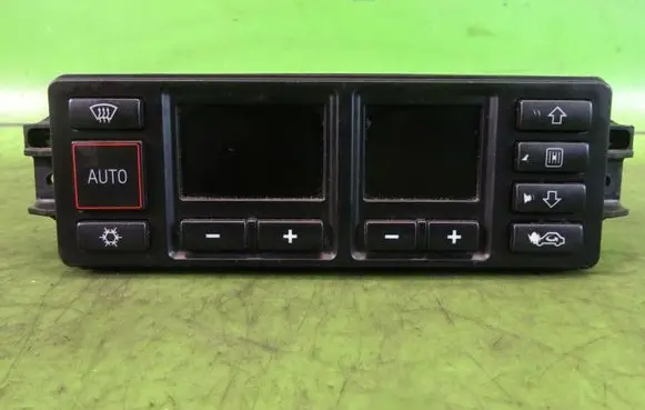Audi A4 S4 B5 8D Climate control unit 8L0820043D