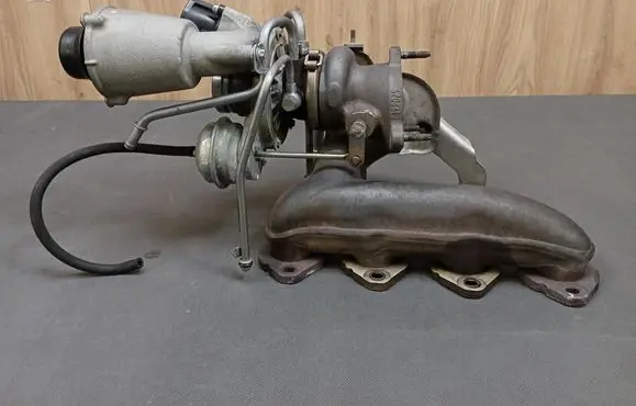 Mercedes-Benz E A207 Turbo 2710903680 A2710903680