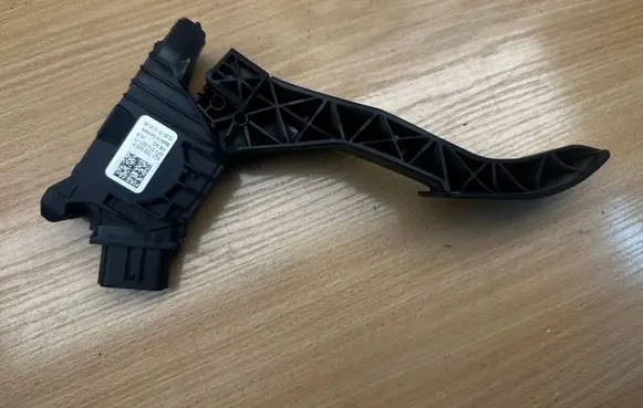 Volkswagen PASSAT B8 Accelerator throttle pedal 5Q1723503H