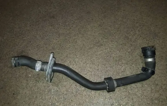 BMW 5 E60 E61 Engine coolant pipe/hose 64216912729