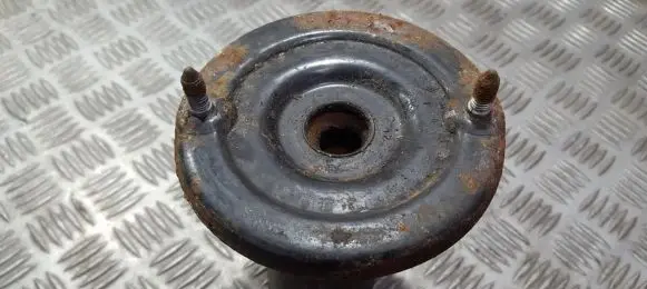 Audi A6 S6 C5 4B Coil spring mount 
