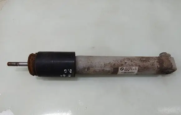 BMW 5 E60 E61 Rear shock absorber/damper