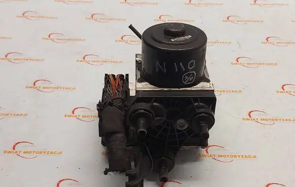 Mercedes-Benz E W212 ABS Pump A0094315612