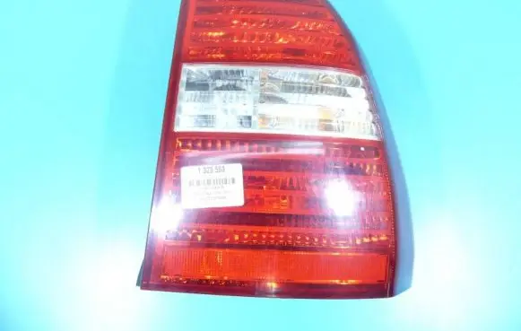KIA Sportage Rear/tail lights 92402-1F0 IMPRK1323553