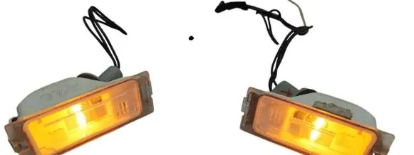 Chrysler Town u0026 Country V Number plate light 68028050AA 68028050AB CLS89WXP464CC