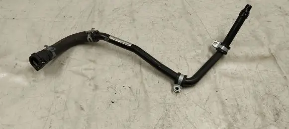 Mercedes-Benz A W176 Engine coolant pipe/hose A1332000053