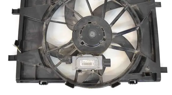 Ford Fusion Radiator cooling fan shroud BE538C607AA