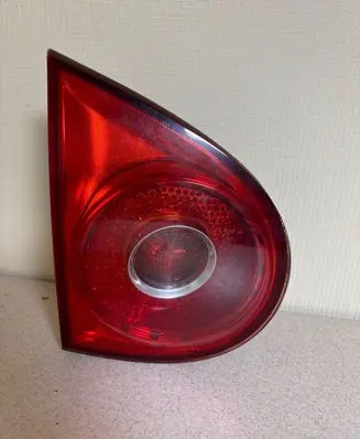 Volkswagen Golf V Tailgate rear/tail lights 1K6945093J
