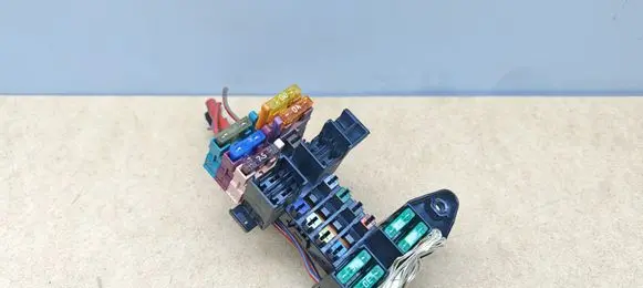 Mercedes-Benz CLK A209 C209 Fuse module 2035400050