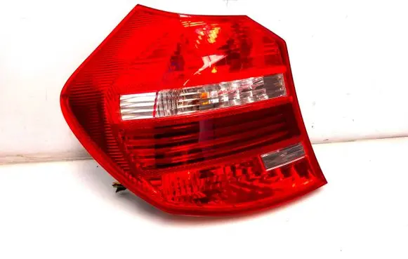 BMW 1 E81 E87 Rear/tail lights 7181297