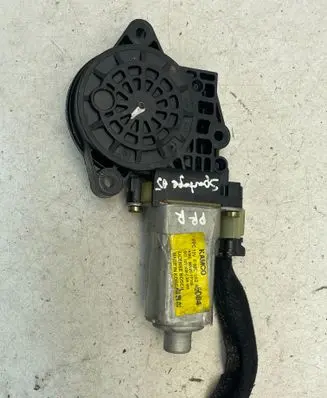 KIA Sportage Front door window regulator motor 988201F100 F00S1A2487
