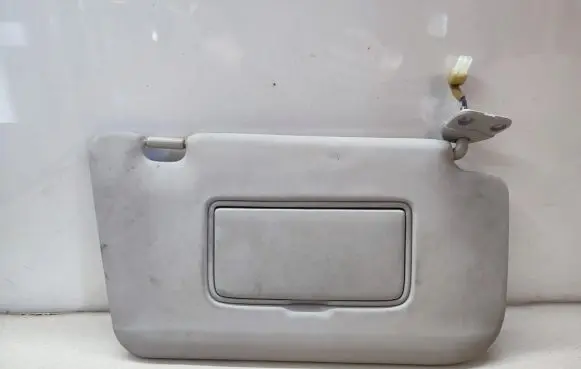 Nissan X-Trail T32 Sun visor